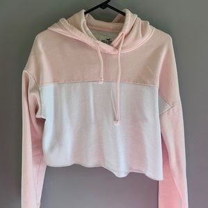 hollister cropped hoodie